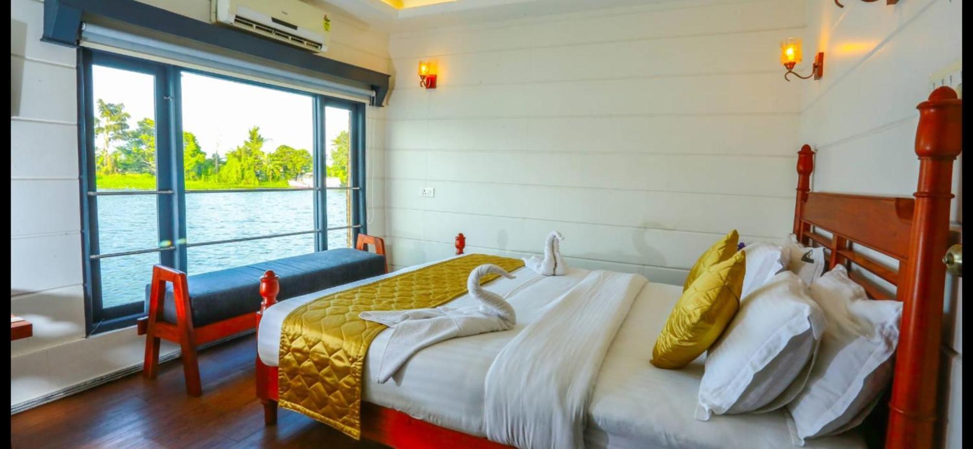 Victoria Houseboats Hotel Alappuzha Exterior foto